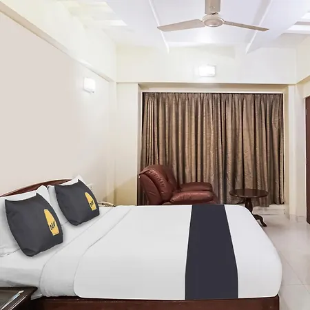 Townhouse Oak Shubhangan Near Juhu 4*