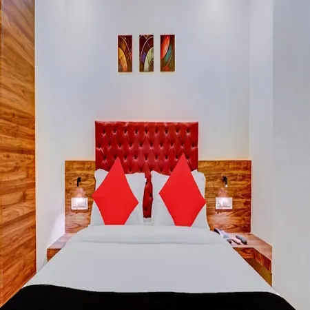 Elegant 3*