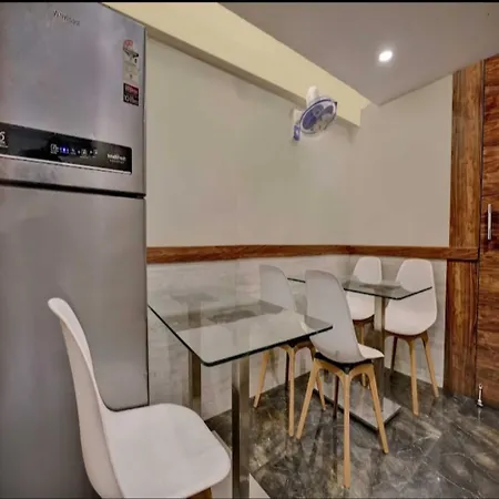 Hotel Elegant 3*