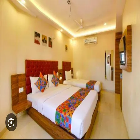 Elegant 3* Mumbai