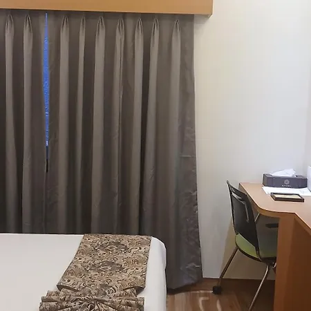Shine Hospitality Premium