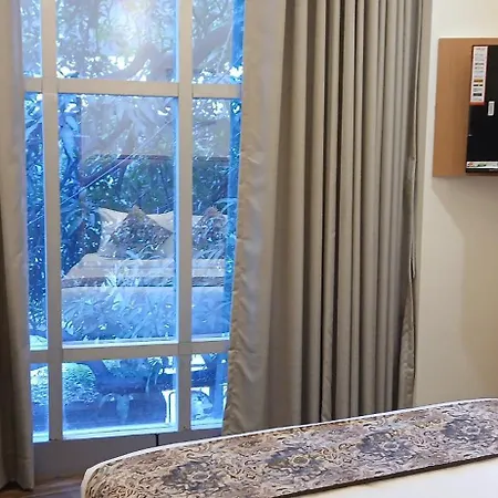 Shine Hospitality Premium Hotel