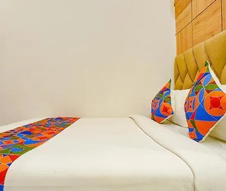 Hotel New Deepak