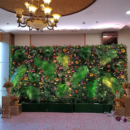 Club Emerald 3*