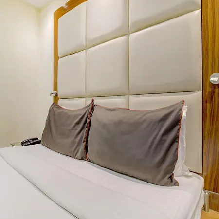 Hotel O Address 4*