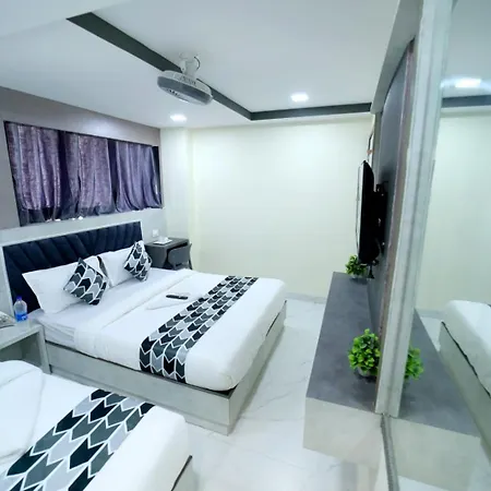 Guest house N M Nr Kokilaben Hospital Mumbai