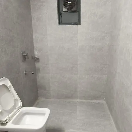 Hotel Ashraya International Mumbai