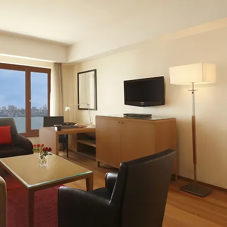 Trident Nariman Point 5*