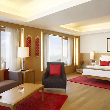Trident Nariman Point 5*