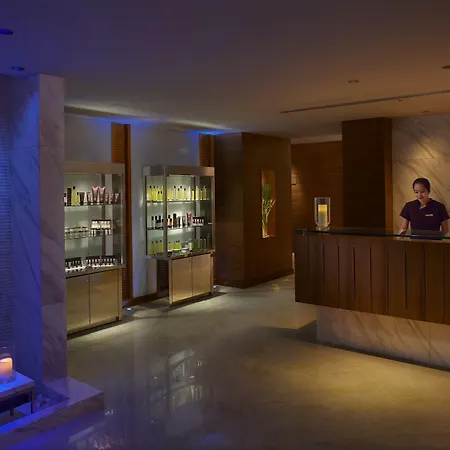 Hotel The Leela 5*