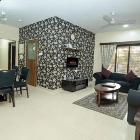 Hotel Lalco Residency