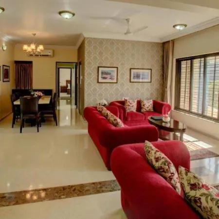 Lalco Residency Hotel 4*
