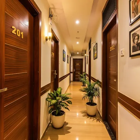 Via Empire Hotel
