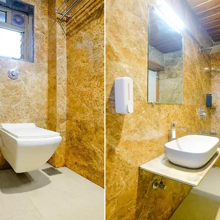 Fabhotel Ratna Mahal 3*