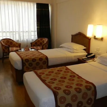 Fariyas , Colaba Hotel