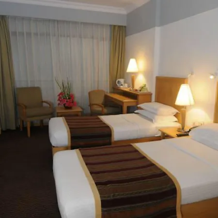 Fariyas , Colaba