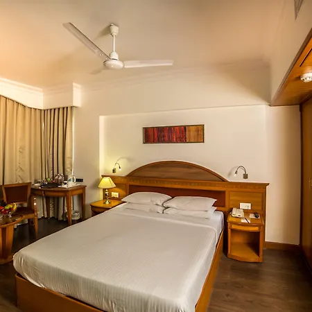 Fariyas , Colaba Hotel Mumbai