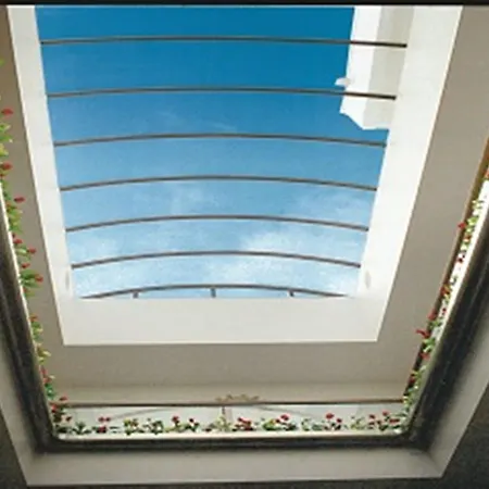 The Gordon House - Near Gateway Of India Hotel