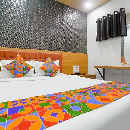 Via Chembur Residency Hotel