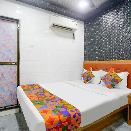 Via Chembur Residency Hotel 4*
