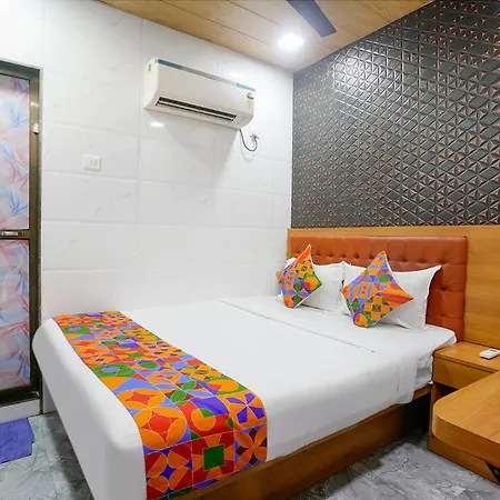 Via Chembur Residency Hotel 4*