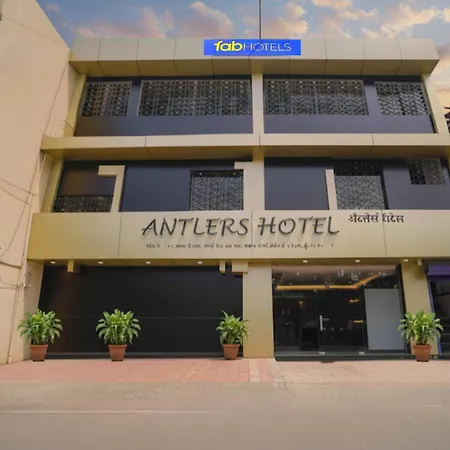 Hotel Via Antlers