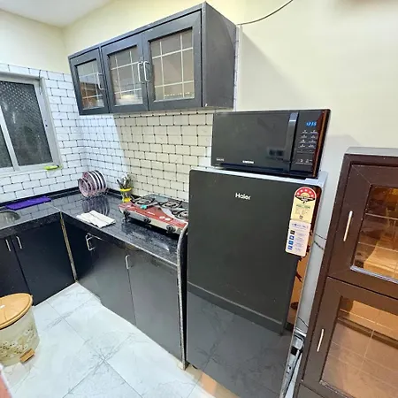 - 27, One Bedroom Apt- Bandra West Mumbai