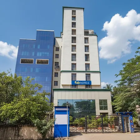 Fabhotel Corporate Bandra Hotel 3*