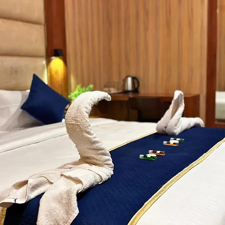 Hotel Ashraya International Mumbai