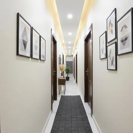 Hotel Fabhotel Freedom International Mumbai