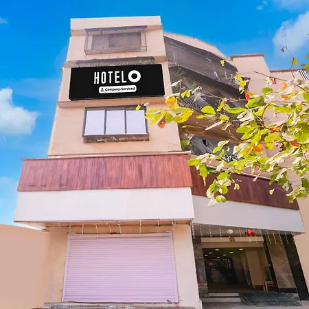 Townhouse Nandiwali Bus Terminal Hotel