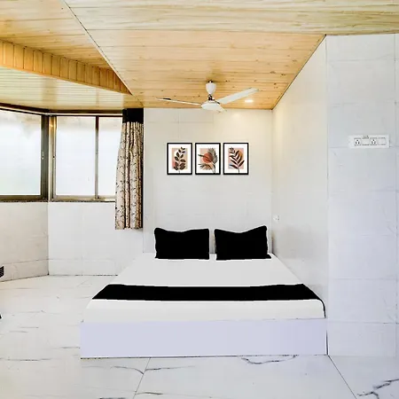 Hotel Collection O Ambedkar Chowk Ulhasnagar