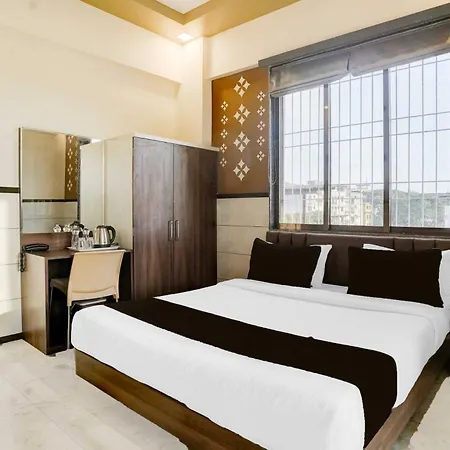 Collection O Mumbai-ahmedabad Highway Hotel 3*
