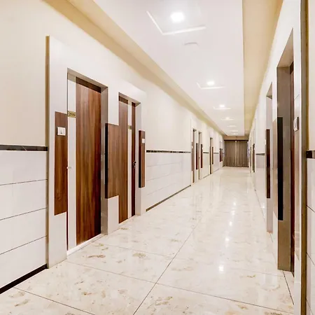 Collection O Mumbai-ahmedabad Highway Hotel