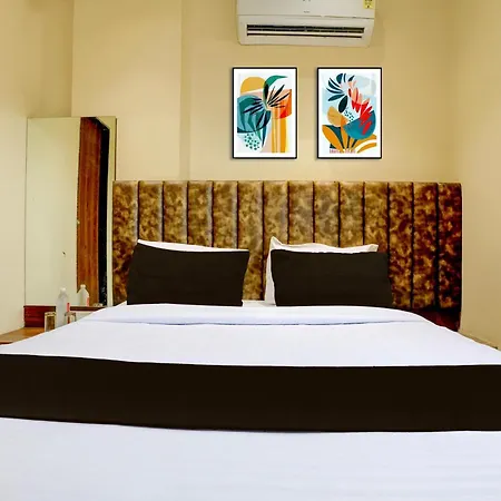 O Shubham & Boarding Shahad Railway Station 3* Mumbai