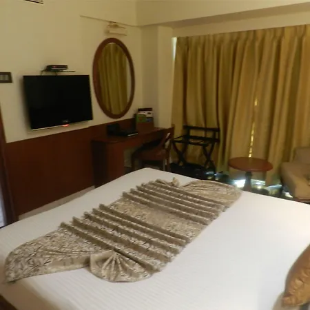 Hotel Regenta Place The Emerald Mumbai