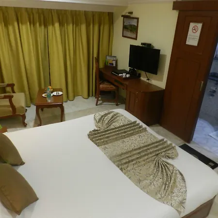 Regenta Place The Emerald 4*