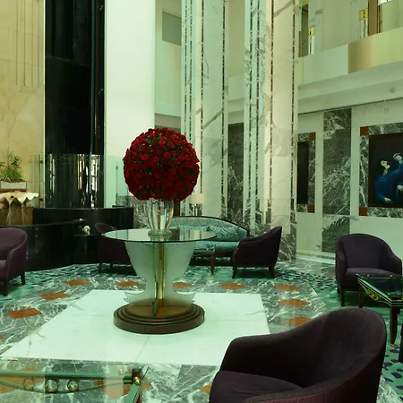 Hotel Marine Plaza Mumbai