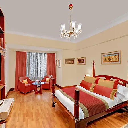 The Ambassador, Marine Drive, Hotel