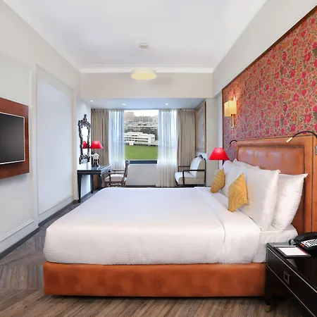 The Ambassador, Marine Drive, Hotel