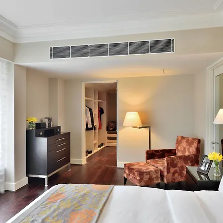 Hotel Marriott Executive - Lakeside Chalet, 4*