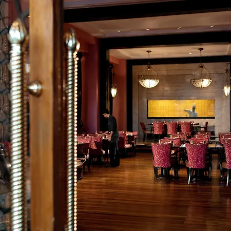 Marriott Executive - Lakeside Chalet,