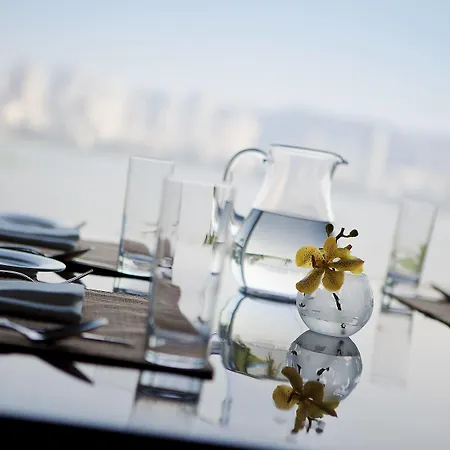 Marriott Executive - Lakeside Chalet, 4* Mumbai