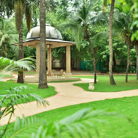 Marriott Executive - Lakeside Chalet, Hotel
