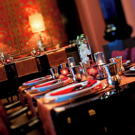 Hotel Marriott Executive - Lakeside Chalet, Mumbai