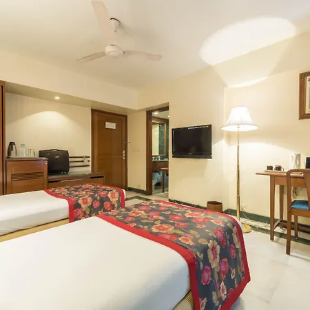 Hotel Parle International