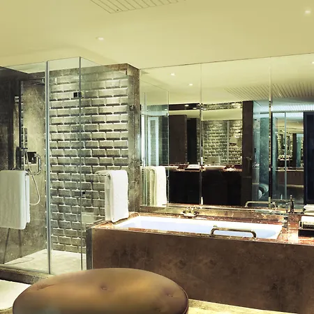 Hotel Taj Lands End Mumbai