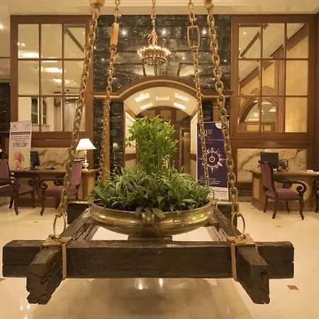 Ira By Orchid T-2 International Airport 4* Mumbai