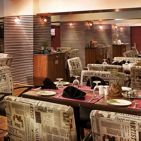 Ira By Orchid T-2 International Airport 4* Mumbai