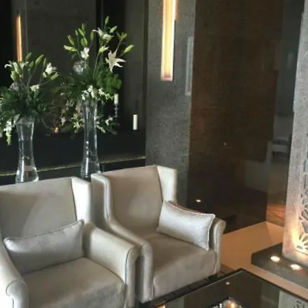 Hotel Intercontinental Marine Drive By Ihg 5*
